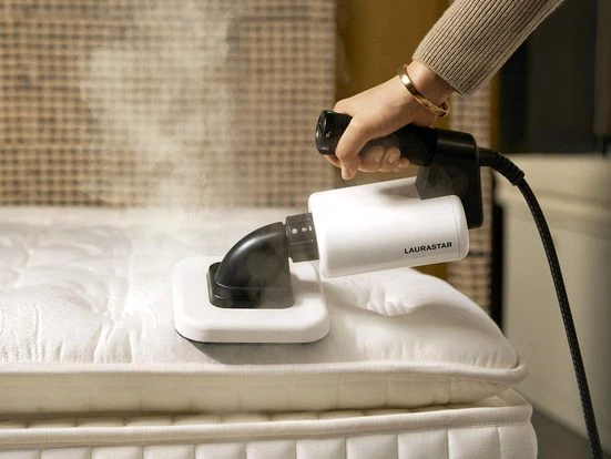 LAURASTAR Dampfreiniger AURA