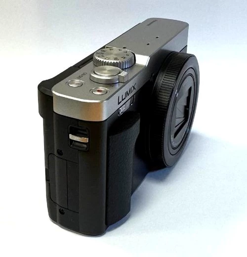Panasonic DC-TZ99 silber Digitalkamera Kompaktkamera
