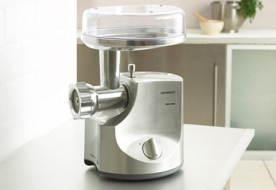 KENWOOD Fleischwolf MG700 mit 2 Wurstfüllaufsätzen, Kebbeaufsatz, 3 Lochscheiben
