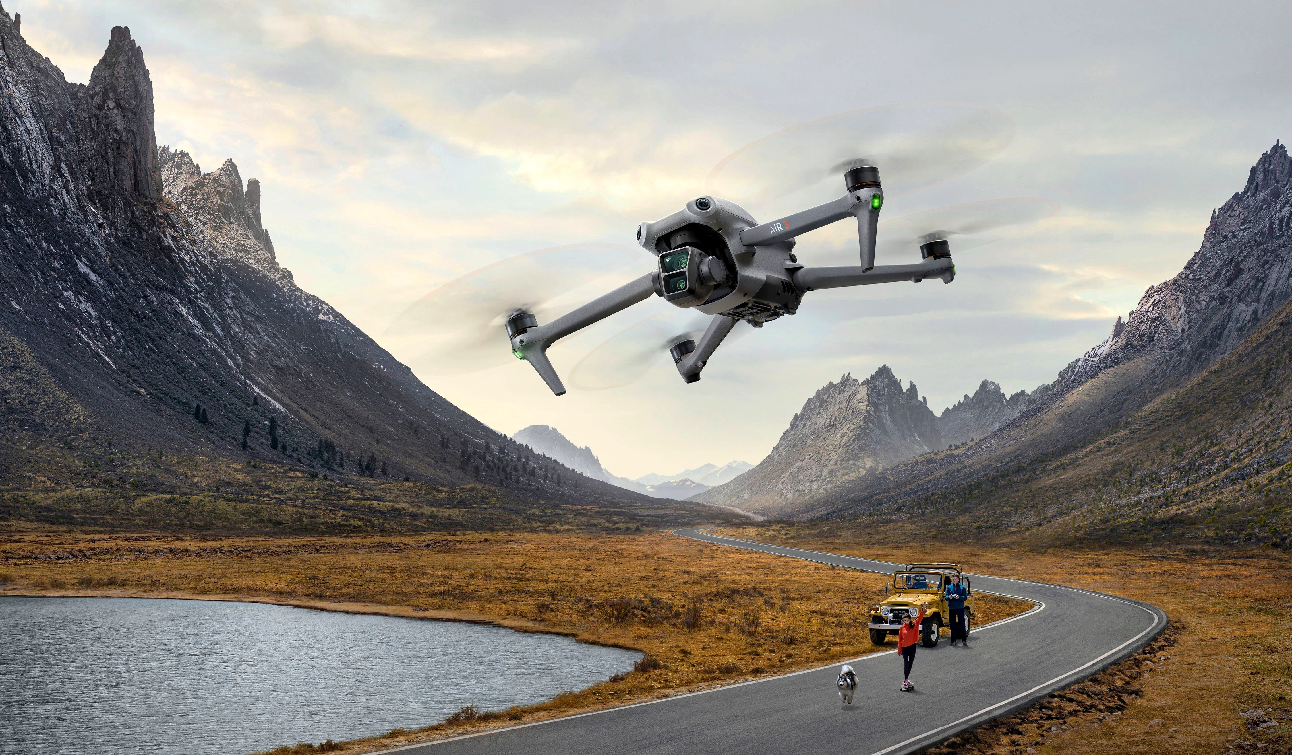 DJI Air 3 Fly More Combo  Drohne (4K Ultra HD, DJI RC 2 Fernsteuerung, 3 Akkus