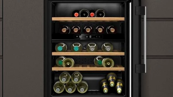 NEFF Getränkekühlschrank N 70 KU9213HG0, 81,8 cm hoch, 59,8 cm breit