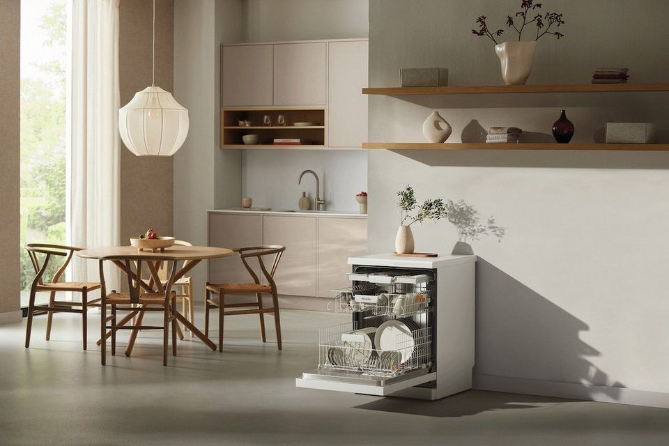Miele Standgeschirrspüler G 5611 SC Active, 14 Maßgedecke