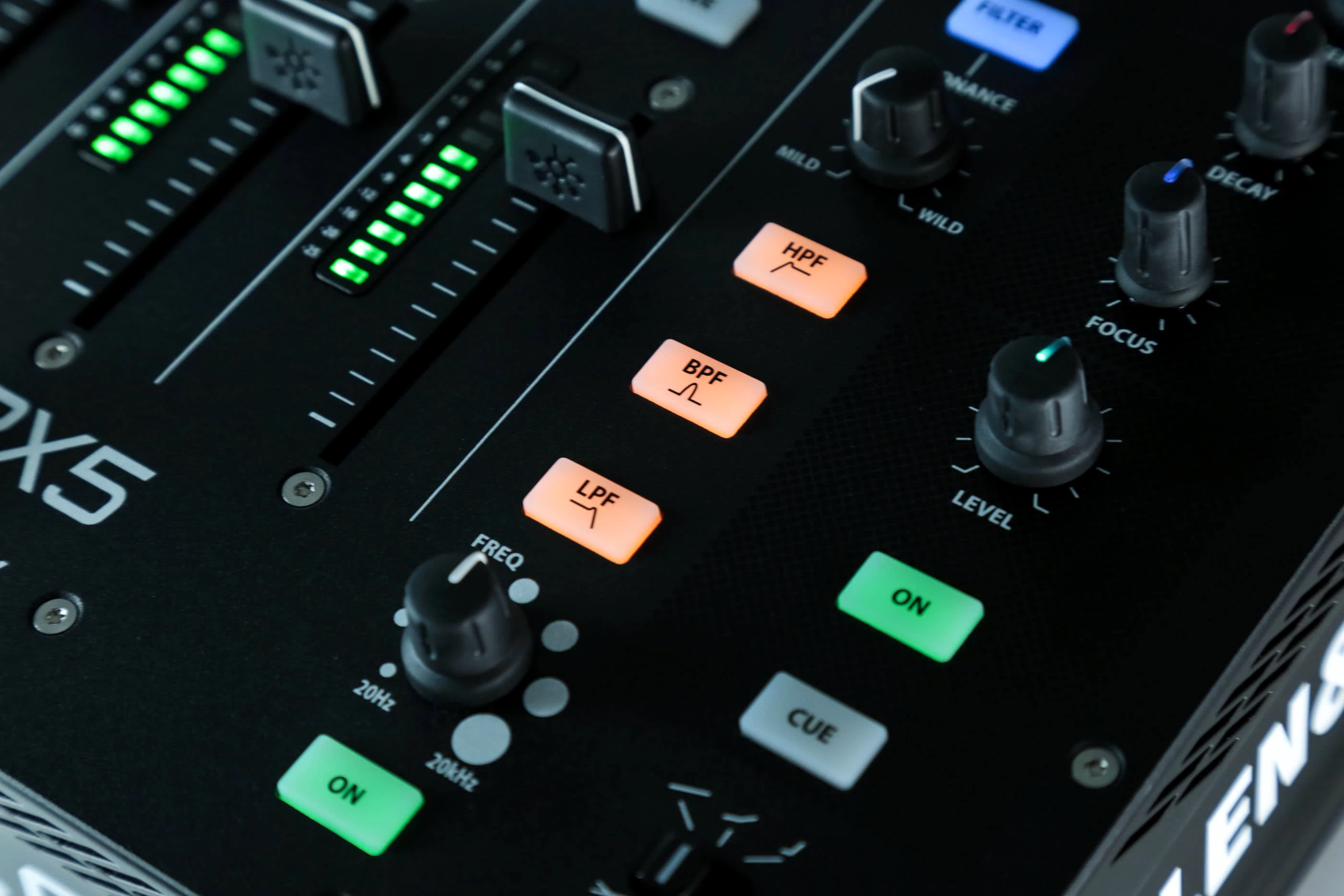 allen-heath-xone-px5-dj-club-mixer-27
