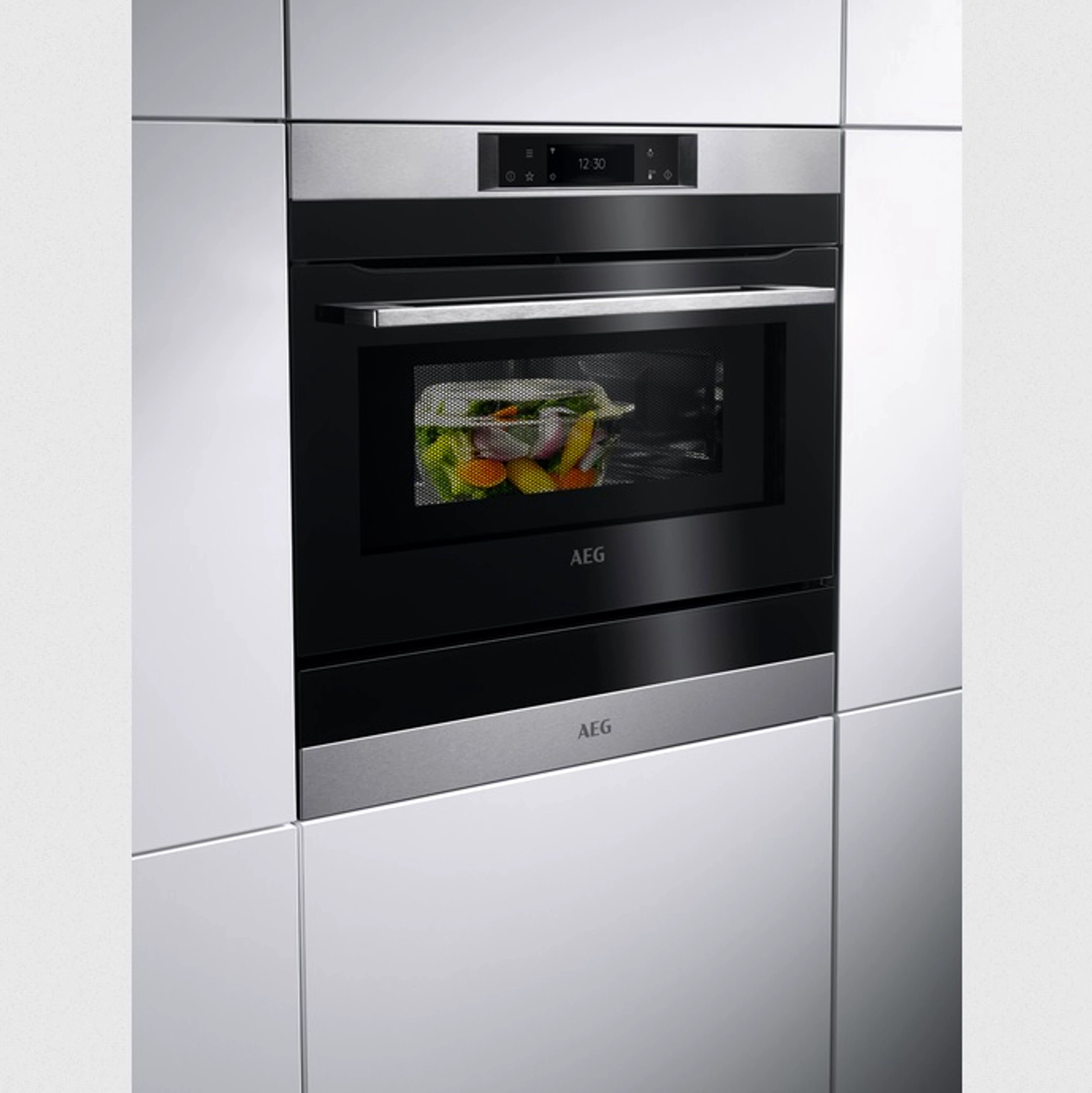 AEG Minibackofen KMK721880M, XL-Kapazität