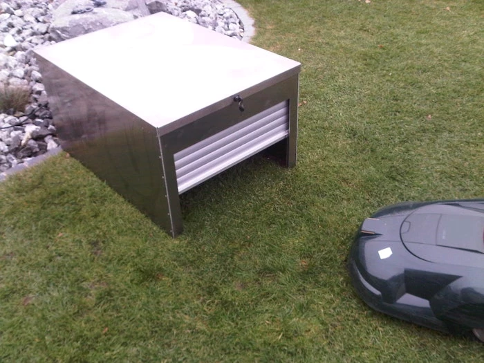 Working Robots Mower-Garage Alu/Color