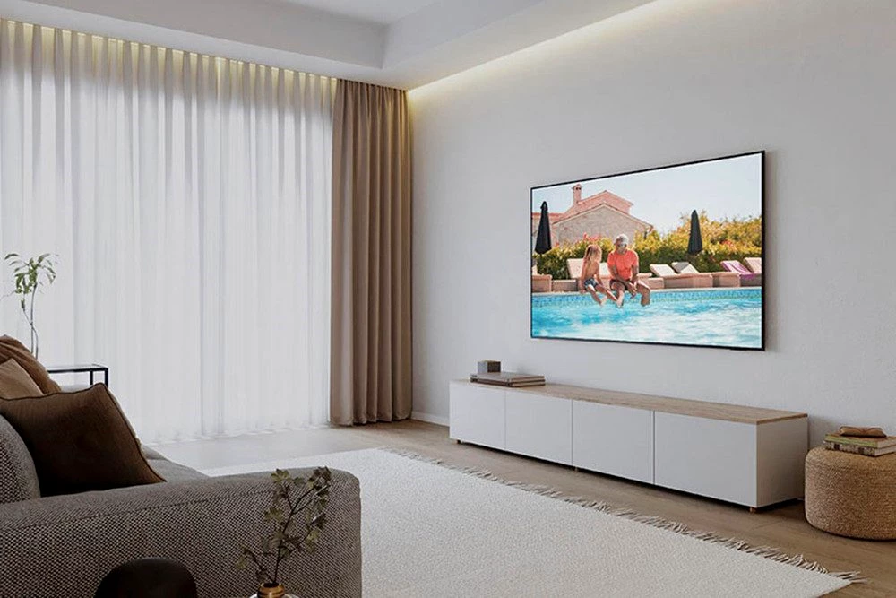 Samsung GU65DU8079U LED-Fernseher