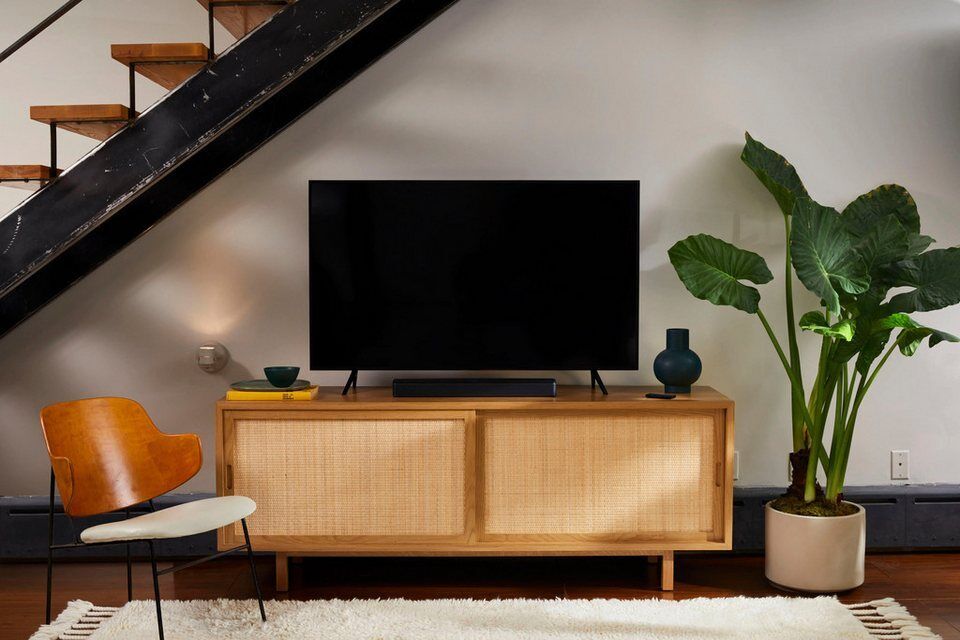 Bose TV Speaker kompakte Soundbar mit Bluetooth-Verbindung Soundbar (Bluetooth,