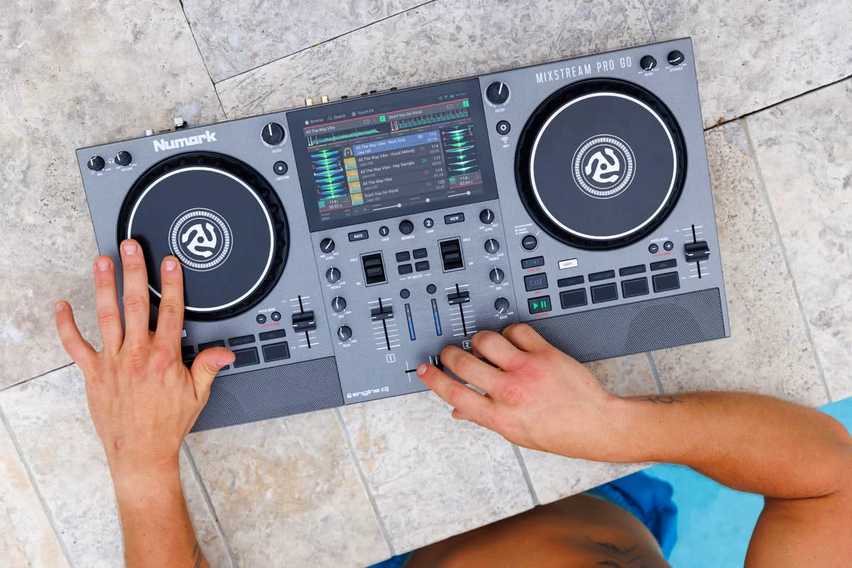 Numark Mixstream Pro Go