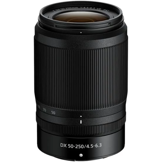 Nikon Z fc mit NIKKOR Z DX 16-50mm F3.5-6.3 VR SE und NIKKOR Z DX 50-250mm F4.5-6.3 VR