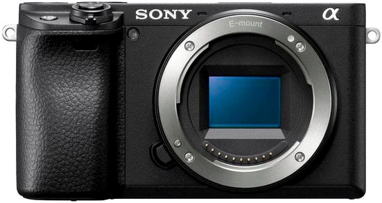 Sony Alpha 6400 + 16-50mm Objektiv Kompaktkamera (24,2 MP, Bluetooth)