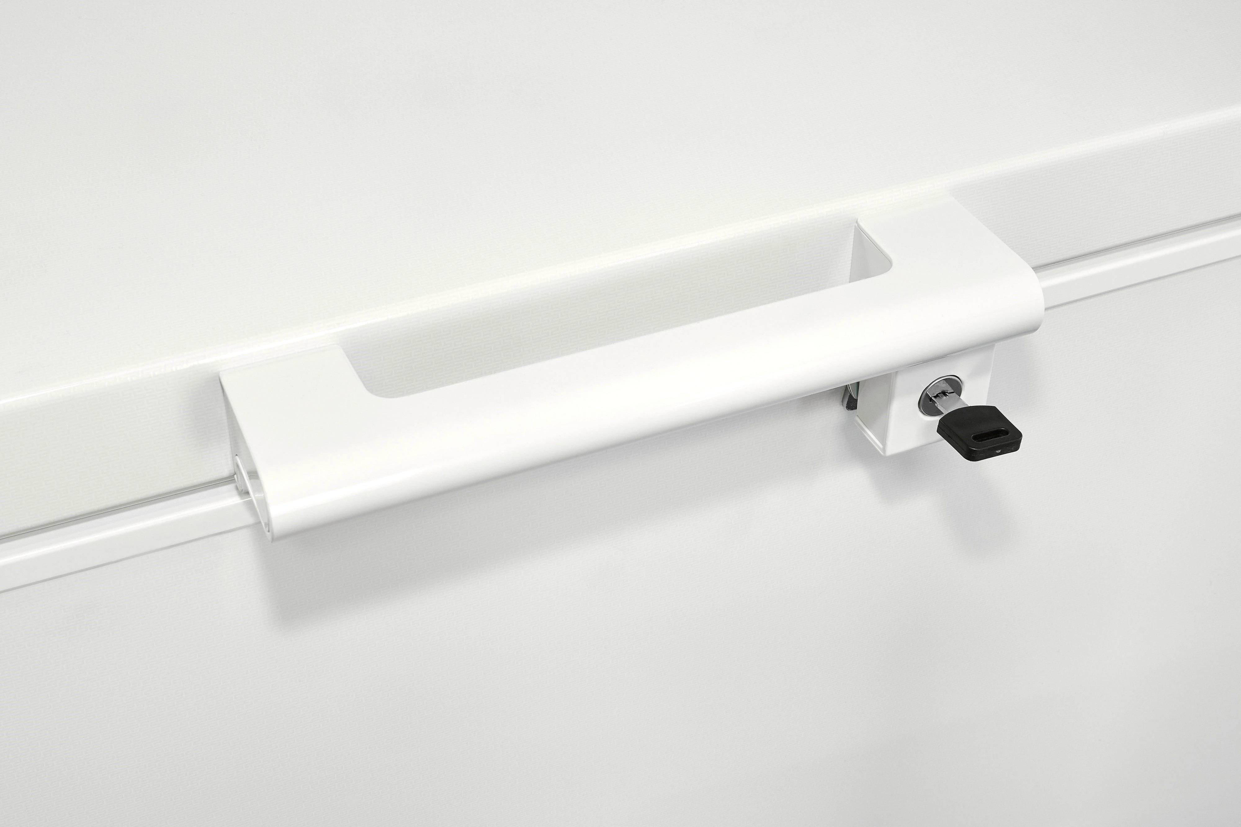 exquisit Gefriertruhe GT400-HE-041E weiss, 130 cm breit, 371 l, mit Türschloss