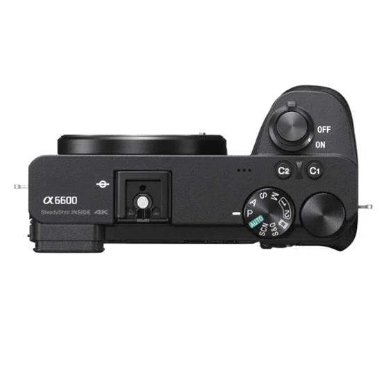 Sony Alpha 6600 mit E 18-135mm F3.5-5.6 OSS