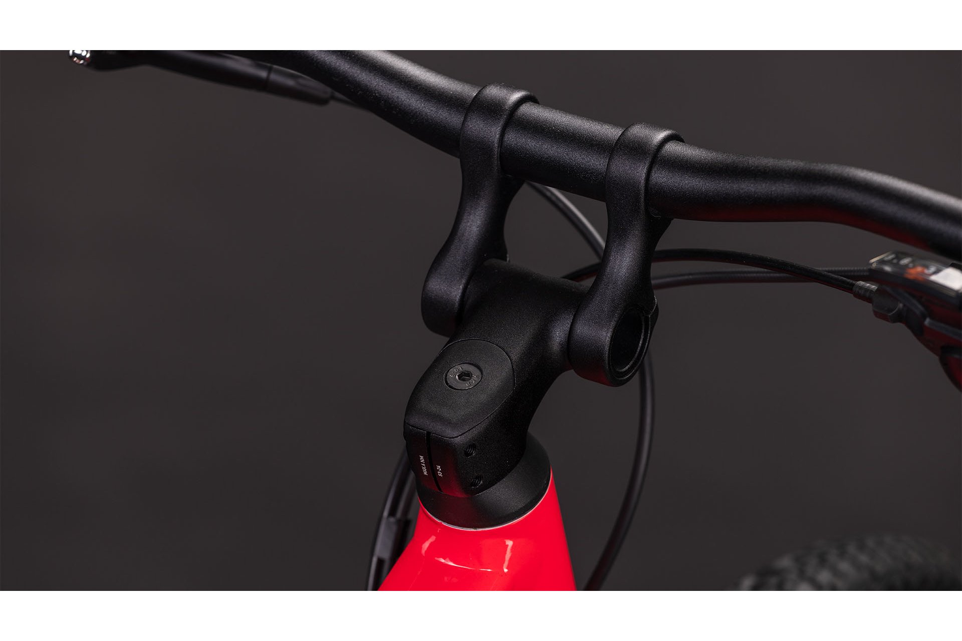 Cube Numove 240 Disc - 24 Zoll - Diamant - 2026 Rot