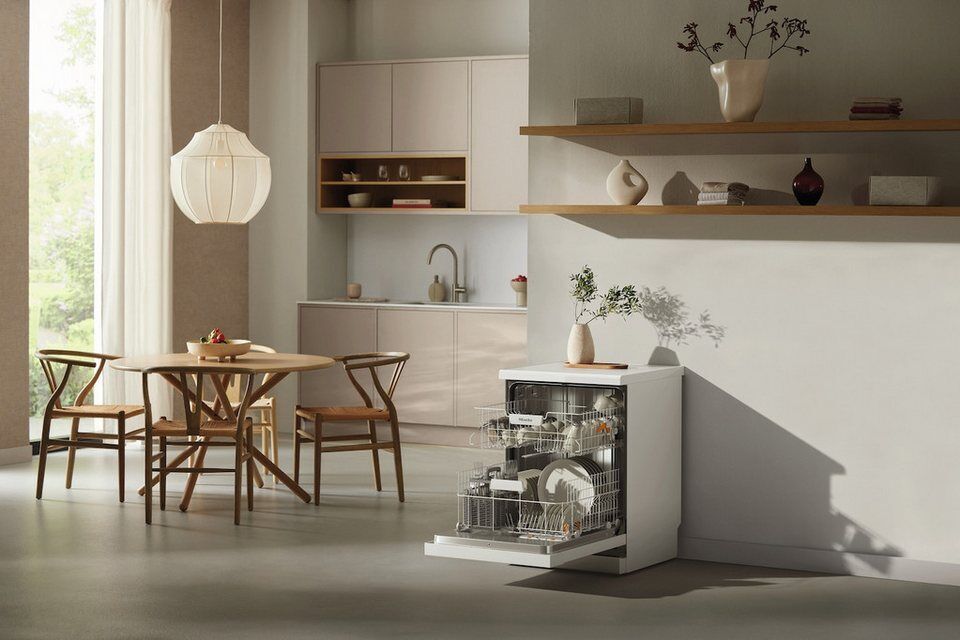 Miele Standgeschirrspüler G 5811 Active Plus, 13 Maßgedecke