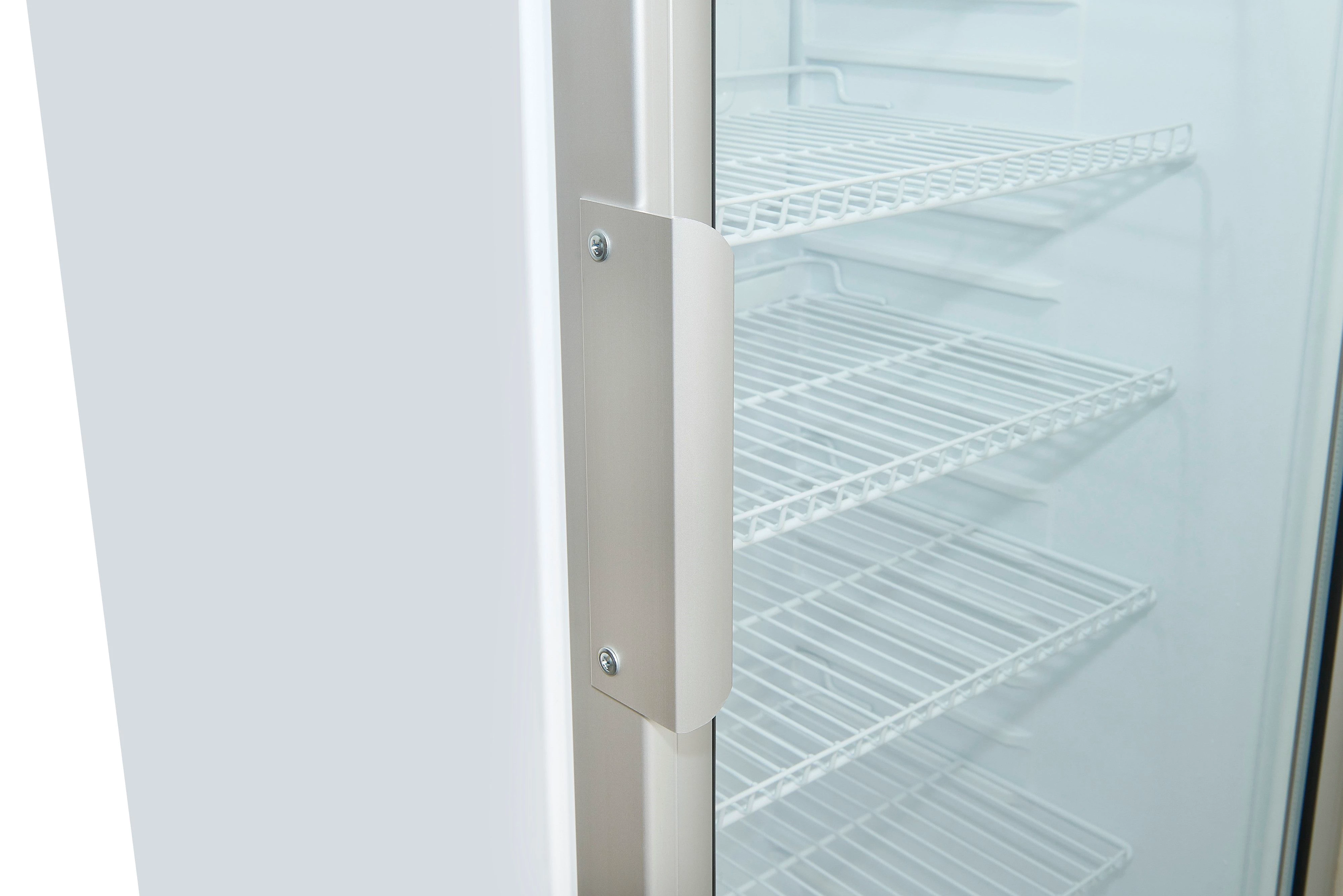 exquisit Getränkekühlschrank GKS290-GT-280E weiss, 145 cm hoch, 60 cm breit