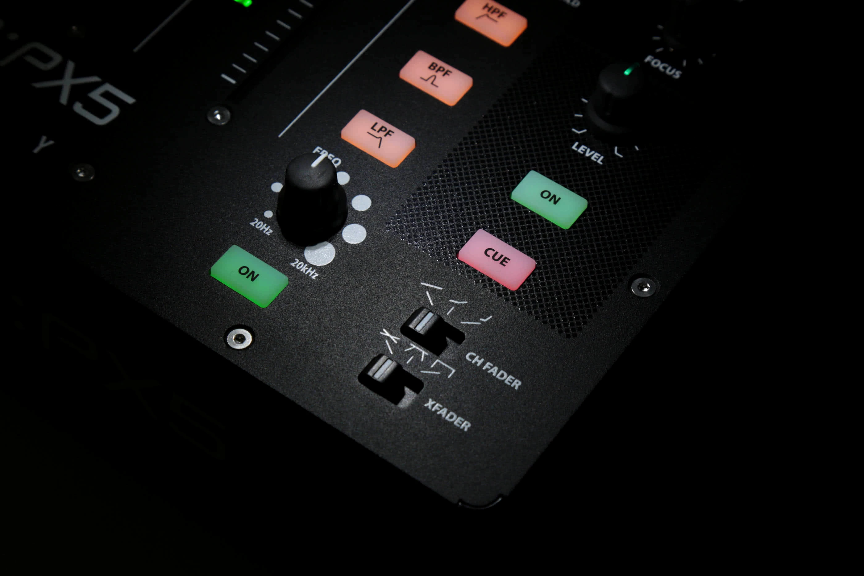 allen-heath-xone-px5-dj-club-mixer-11